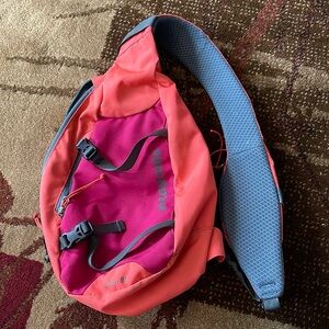 Patagonia Atom 8L Purple & Pink Hiking Sling Shoulder
Crossbody Bag
